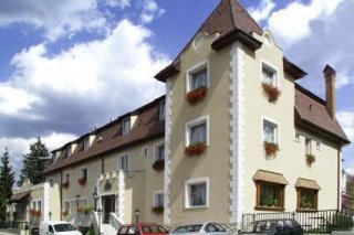 Kikelet Club Hotel