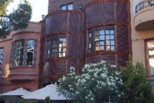 Boutique Apex Hotel