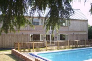 The Oaklands Court