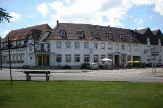 Hôtel Restaurant À L'Etoile