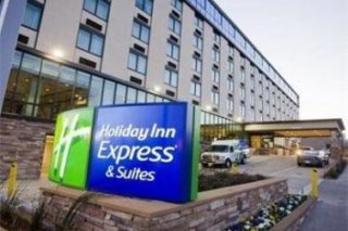 Holiday Inn Express Hotel & Suites  Downtown