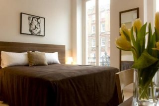 Avni Kensington Hotel