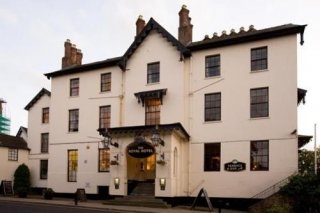 Royal Hotel