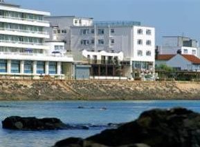 Marina Hotel