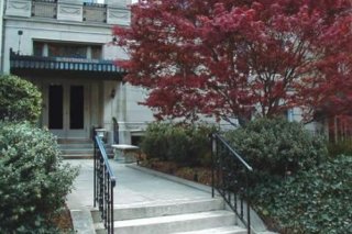 Embassy Inn
