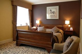 Red Lion Hotel