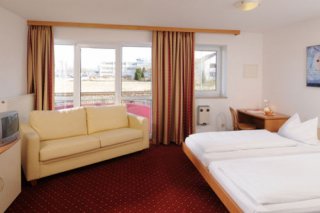 Azimut Hotel
