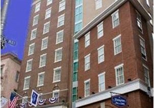 Hampton Inn & Suites  Downtown