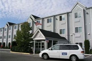Travelodge Suites