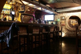 Tanner's Irish Pub