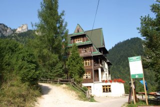 Schronisko PTTK Trzy Korony
