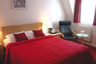 City Hotel