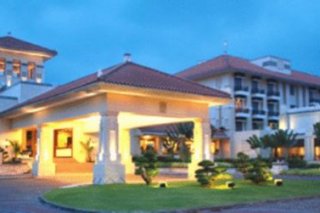 Mason Pine Hotel