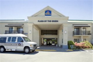 Best Western Plaza by the Green