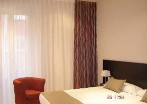 Suites 33