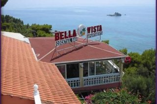 Bella Vista Apartments