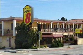 Super 8 /Beach Boardwalk East