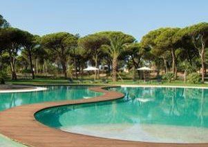 Viva Marinha Hotel & Suites