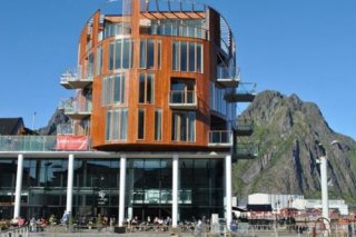 Lofoten Suitehotel