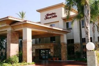 Hampton Inn & Suites Ontario