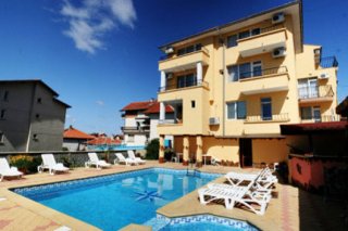 Dirossi Hotel