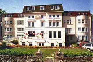Bay View Court Hotel