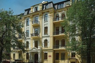Senator Apartments City Center