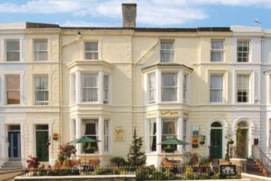 Lynton House Llandudno, Church Walks (Hotele)