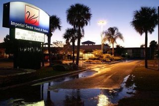 Imperial Swan Hotel & Suites