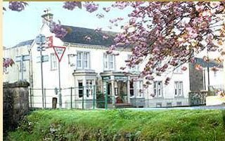 Castle Campbell Hotel