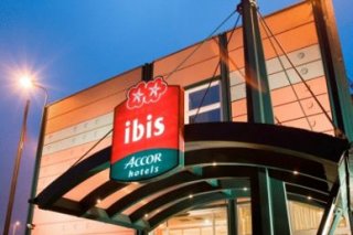 Ibis  Vaci út
