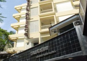 Hotel Metro Palace