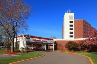 Ramada Plaza