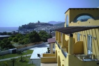 Hotel Bougainville