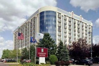 Embassy Suites Minneapolis-Airport