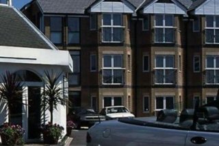 Hotel Executive Rooms & Suites