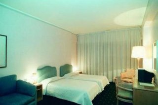 Hotel Summit