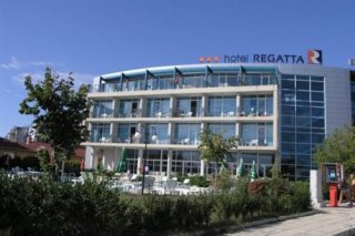 Regatta Hotel