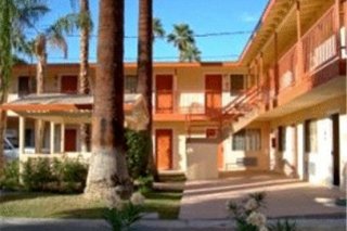 Palm Canyon Inn