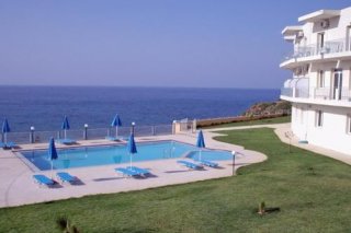 Renieris Hotel