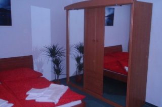 Hostel Petit