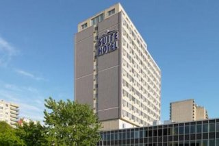 Campus Tower Suite Hotel