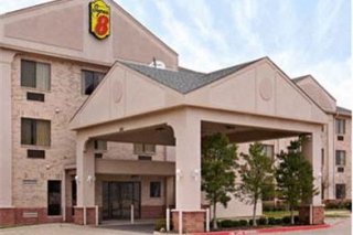Super 8 /North Dallas Area