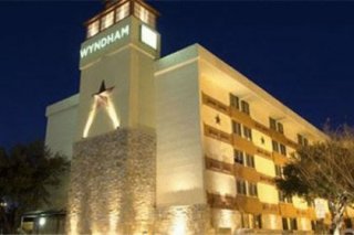 Wyndham Garden Hotel