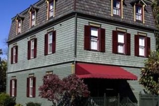 Victorian Ladies Inn