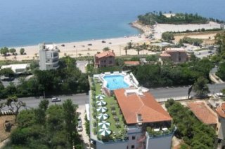 Emmantina Hotel