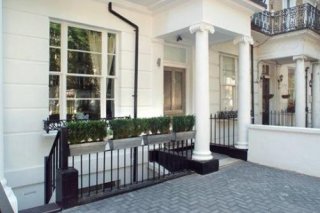 Apart Hotel 73