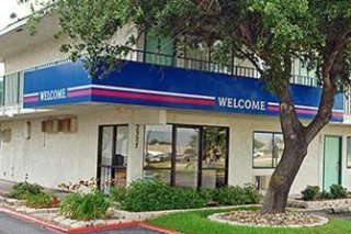 Motel 6  Central-North