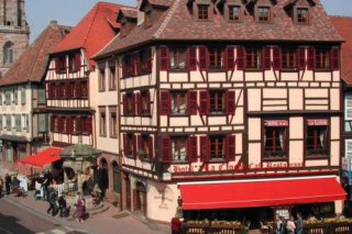 Hôtel De La Cloche