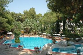 Porfi Beach Hotel